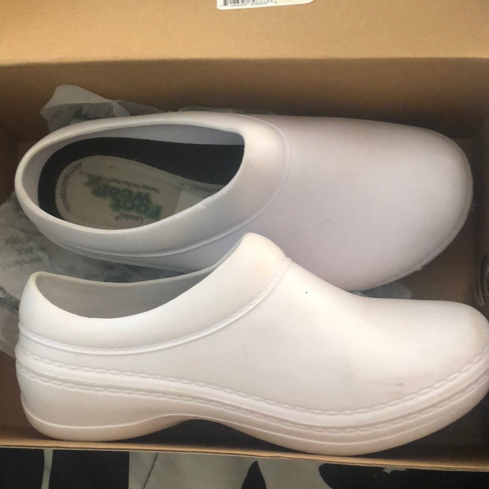 White nursing shoes